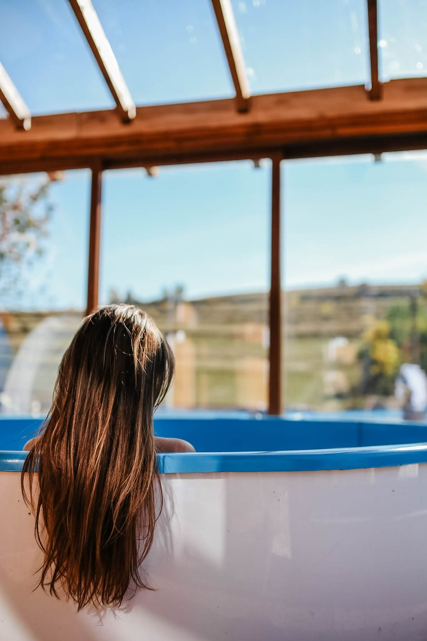Jacuzzi la Casa Dretea, inclus în tariful de închiriere.
